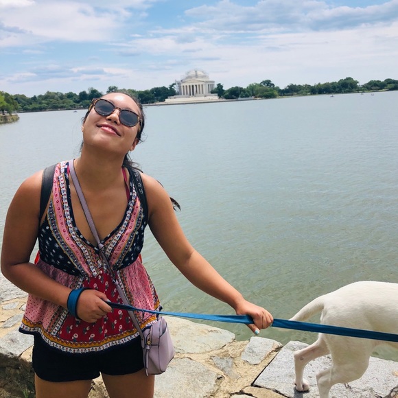 Meet your Posher, Wendy - Picture 1 of 1